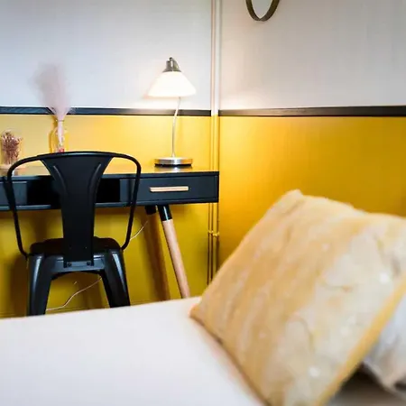 Elegant Triplex With Private Parking-2br-4p-honfleur Онфлёр